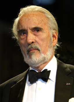 Christopher Lee morre aos 93 anos